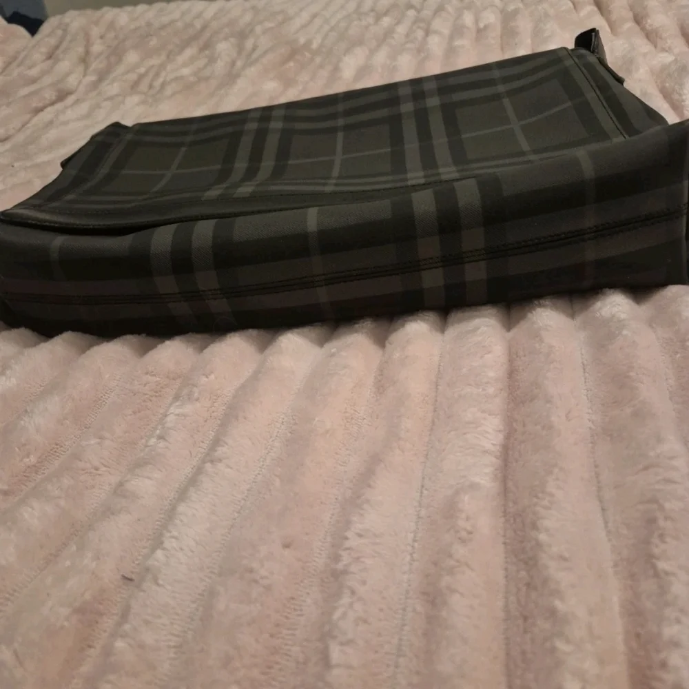 Authentic Burberry Smoked Check Messenger Bag - Charcoal/Black